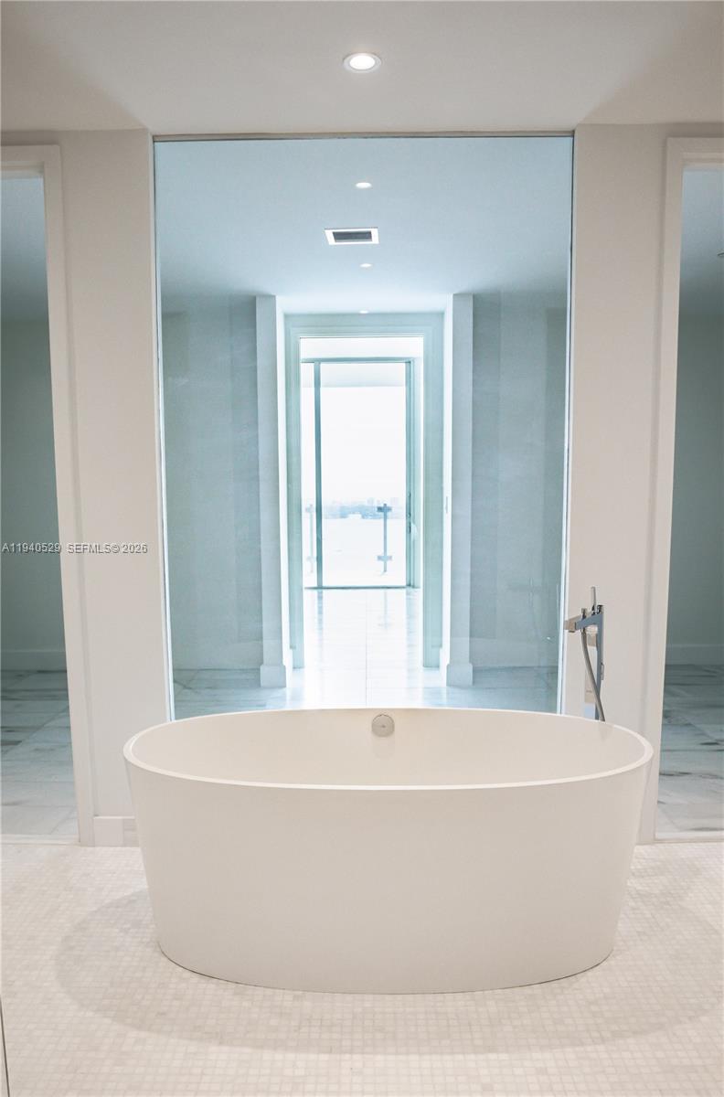 700 NE 26th Terrace # 4403