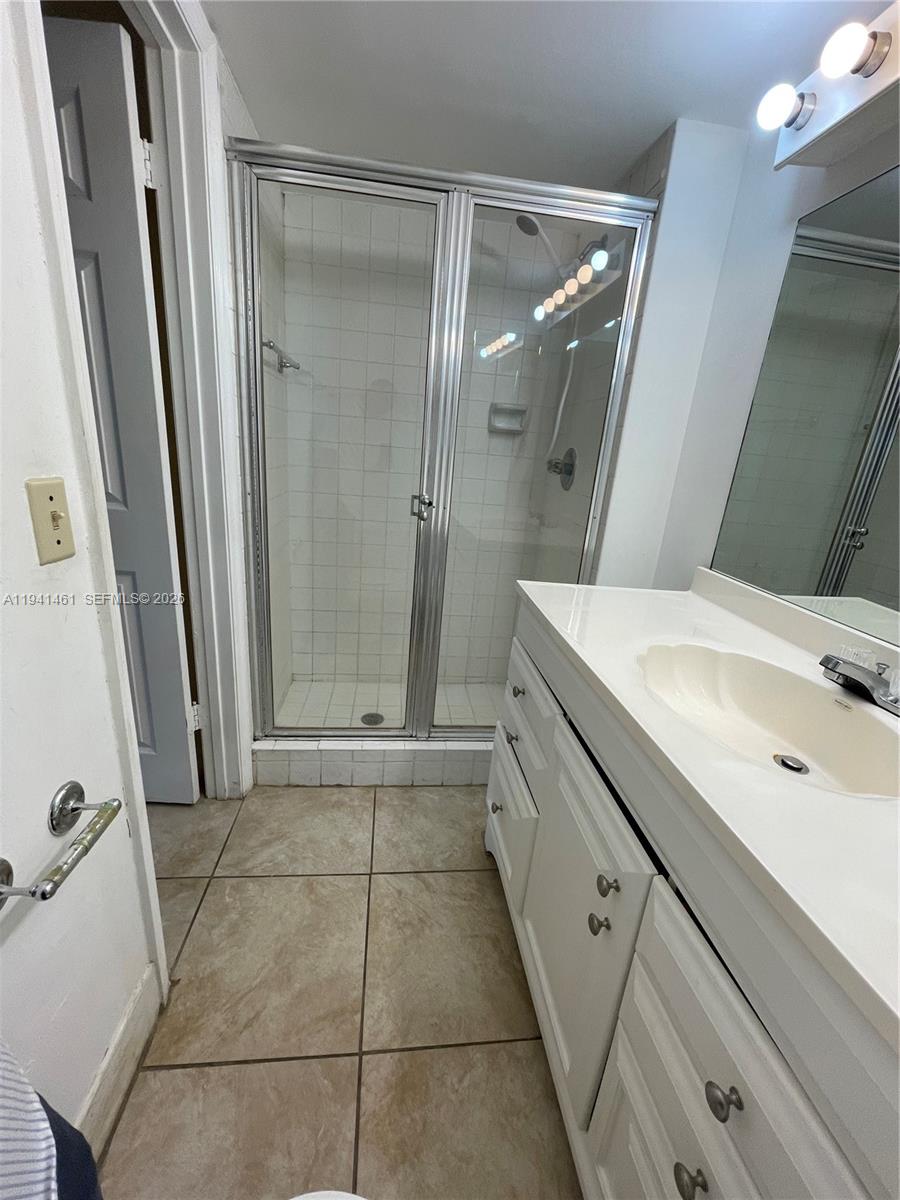 426 NE 210th Cir Ter # 2 Unit: 103-2