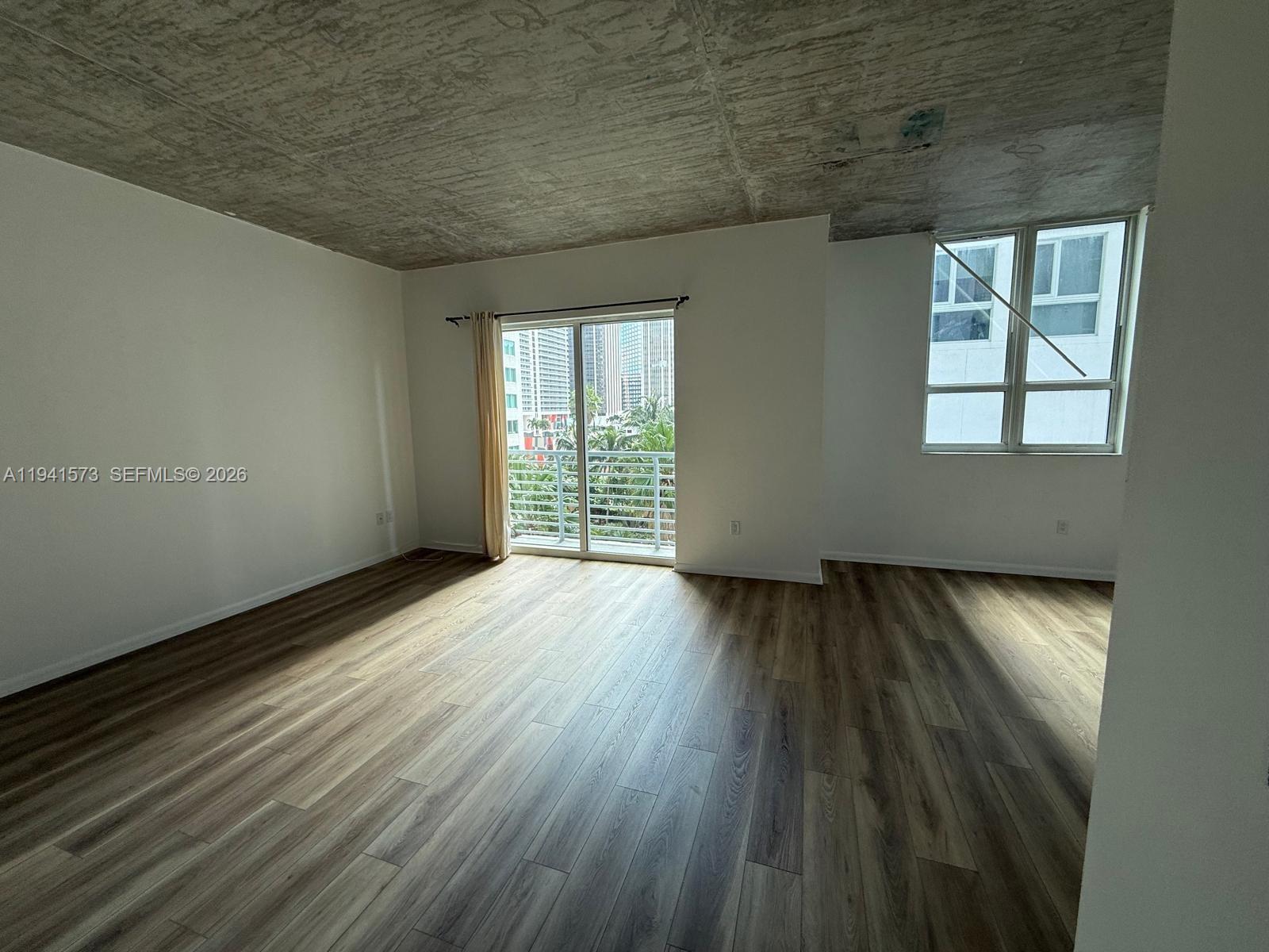 234 NE 3rd St # 1408