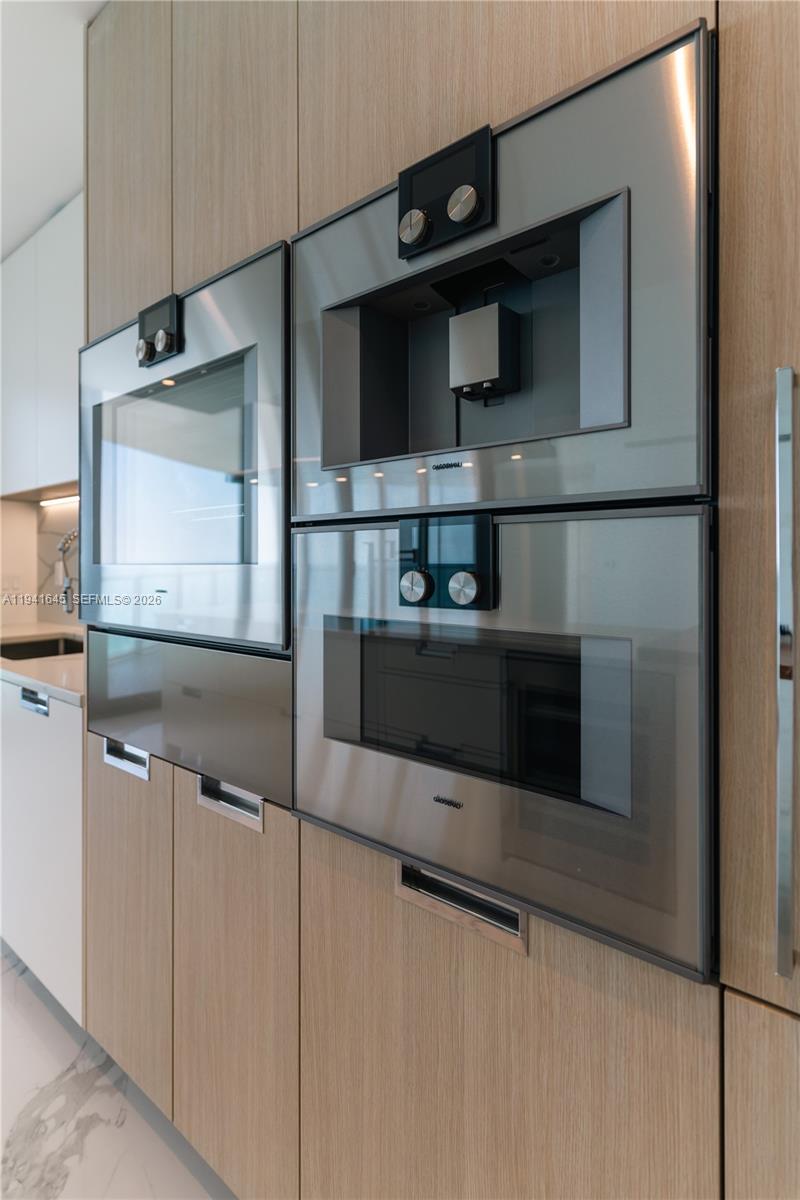 15701 Collins Ave # 1002