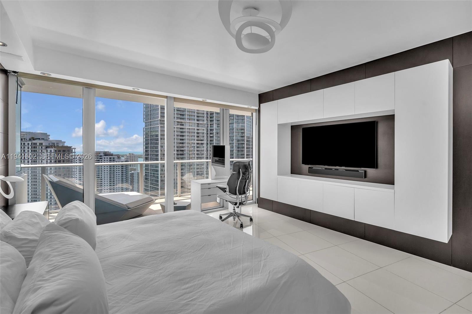 200 Biscayne Boulevard Way # 3607