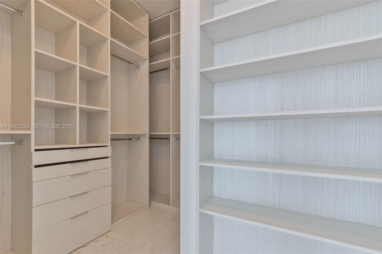 17475 Collins Ave # 2003