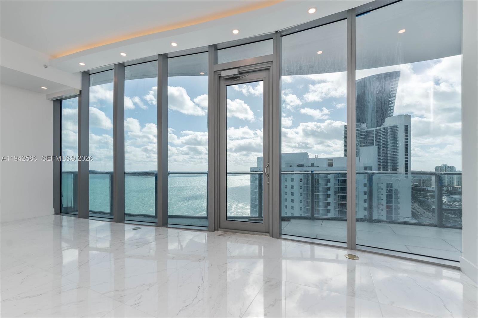 17475 Collins Ave # 2003