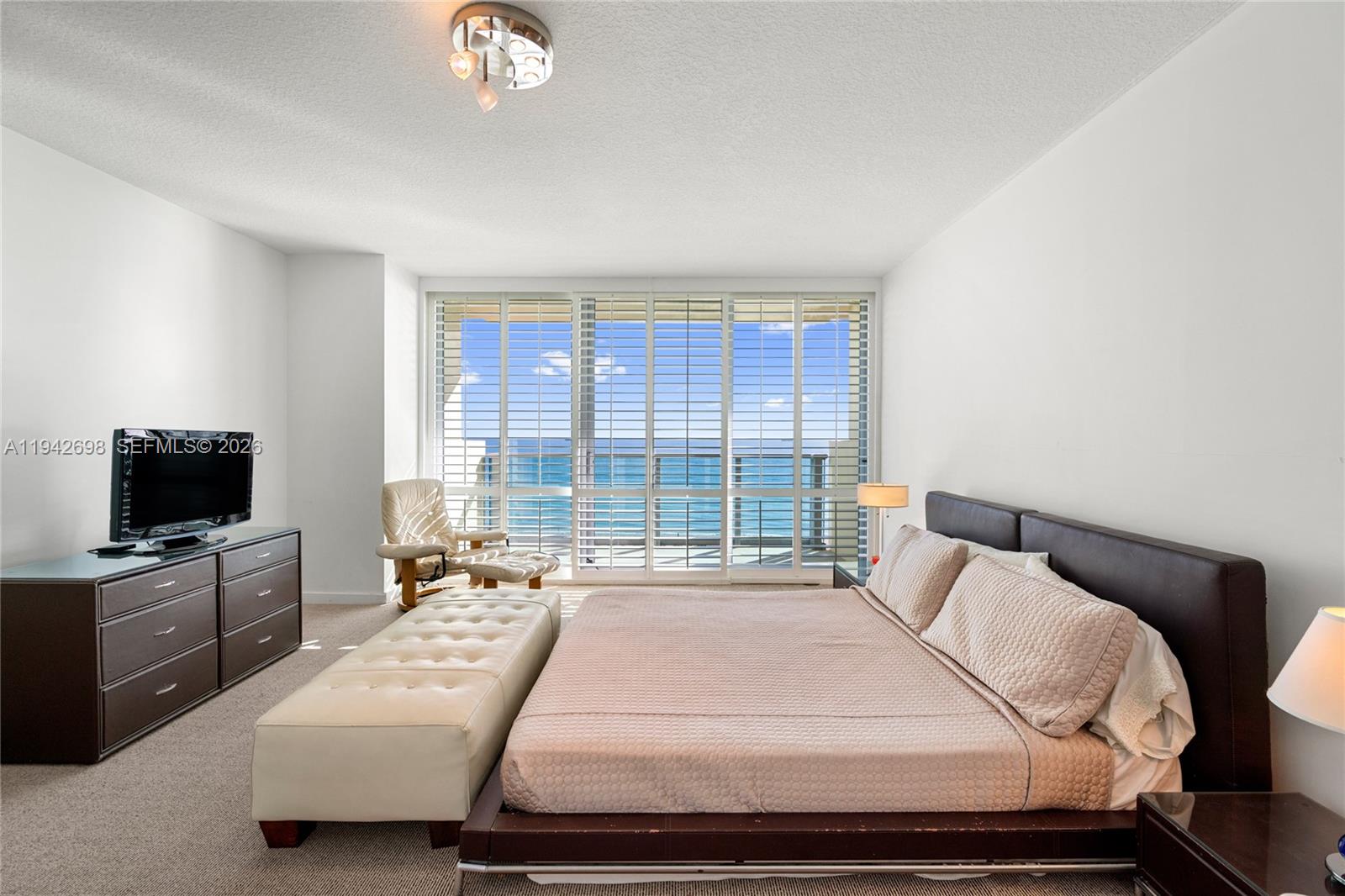 1455 Ocean Dr # 1009