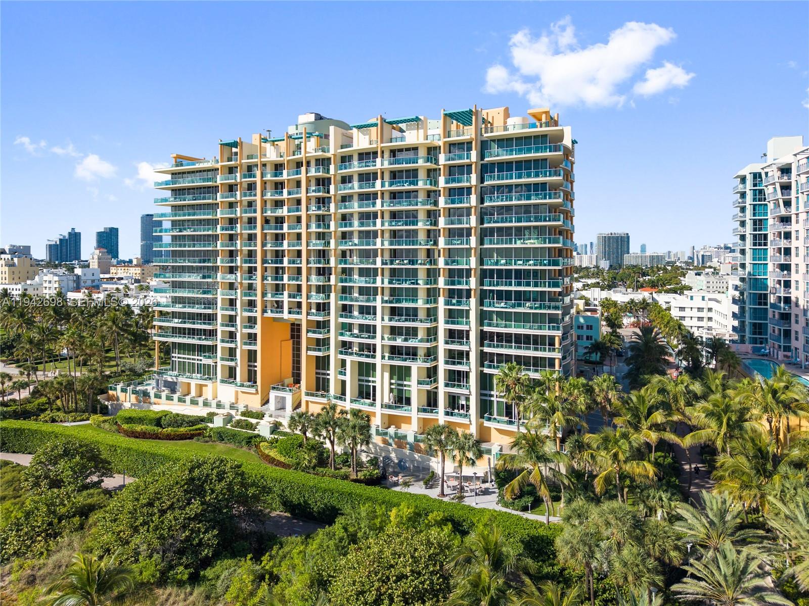 1455 Ocean Dr # 1009