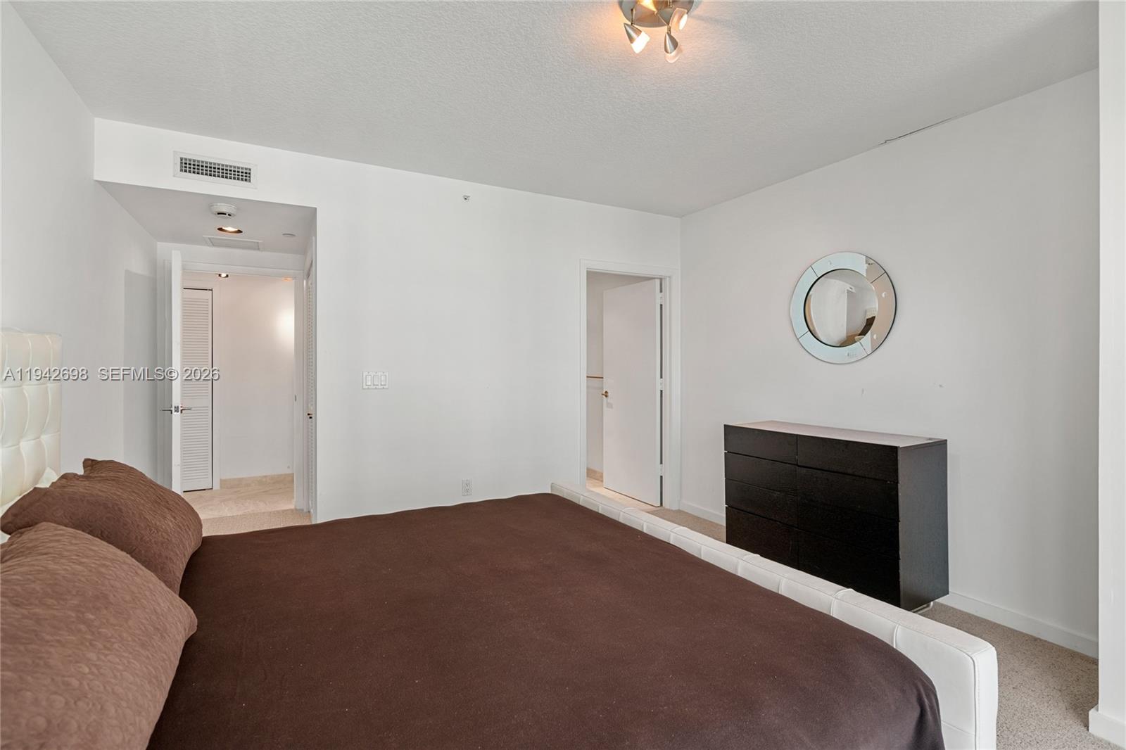 1455 Ocean Dr # 1009