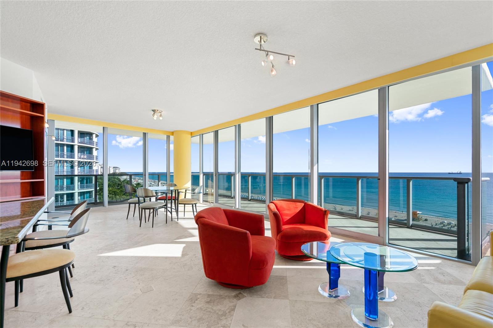 1455 Ocean Dr # 1009