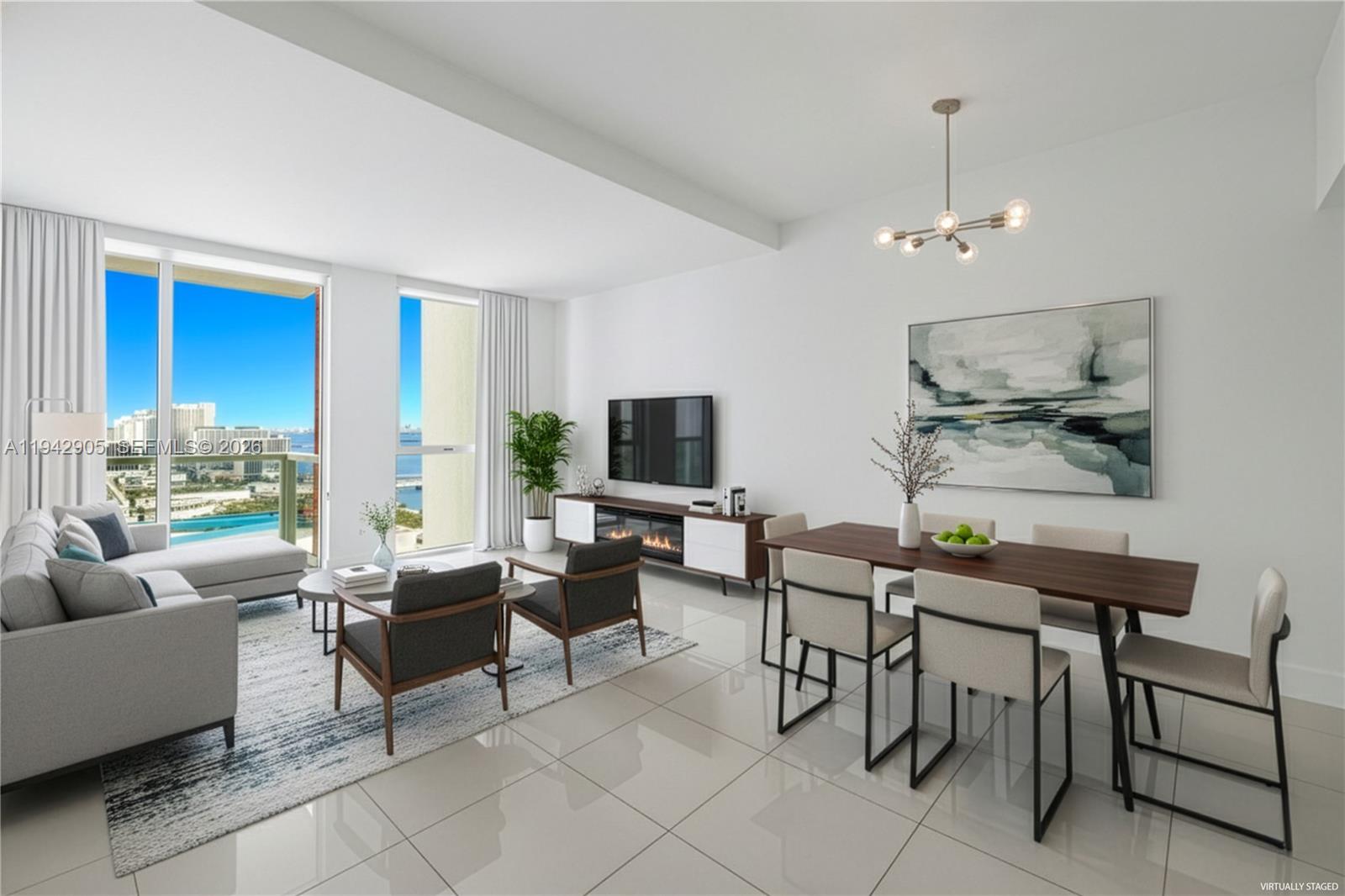 244 Biscayne Blvd # 3904