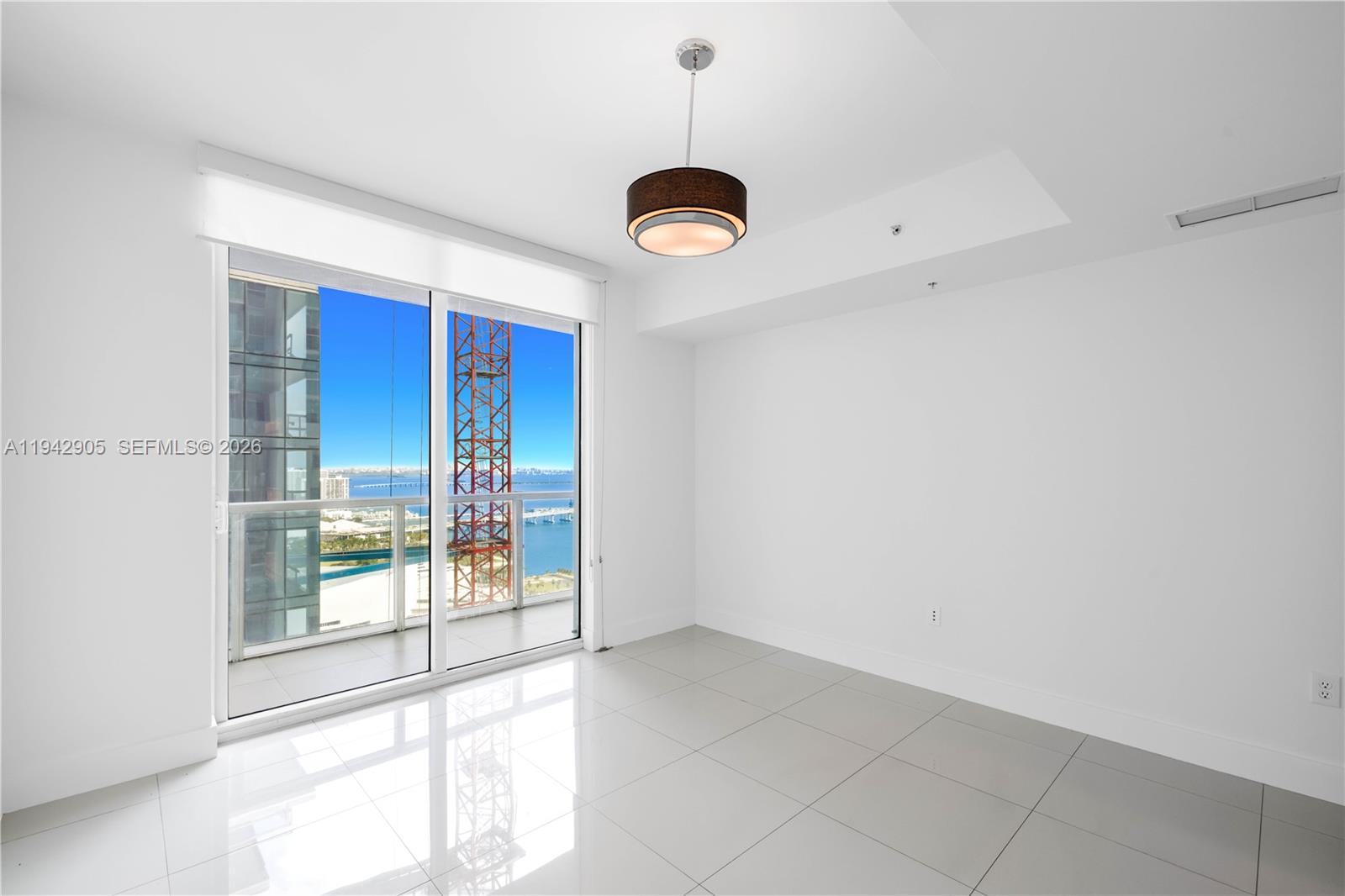 244 Biscayne Blvd # 3904