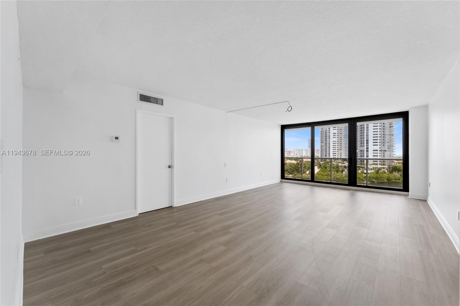 3731 N country Club DR # 921