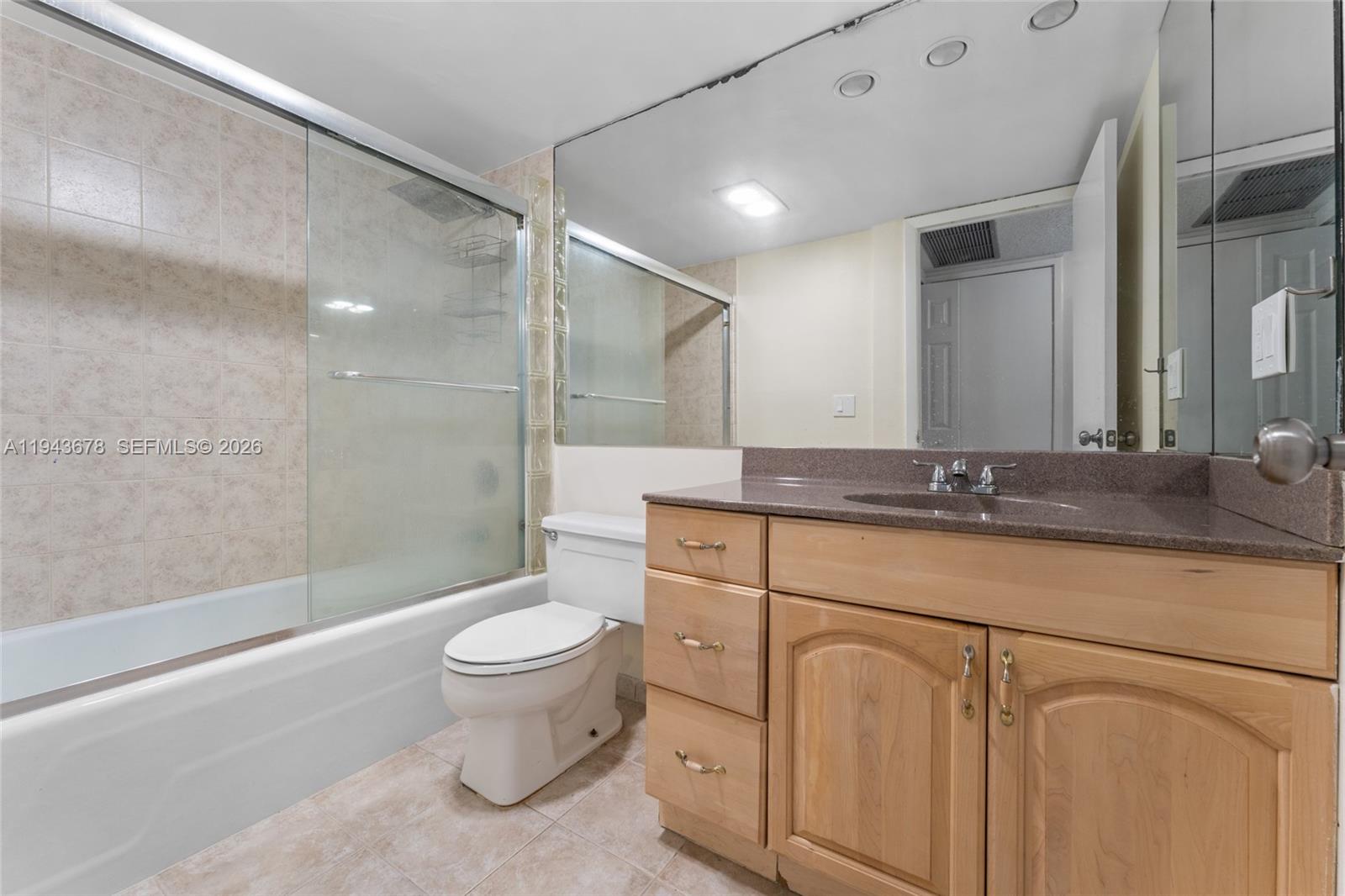 3731 N country Club DR # 921