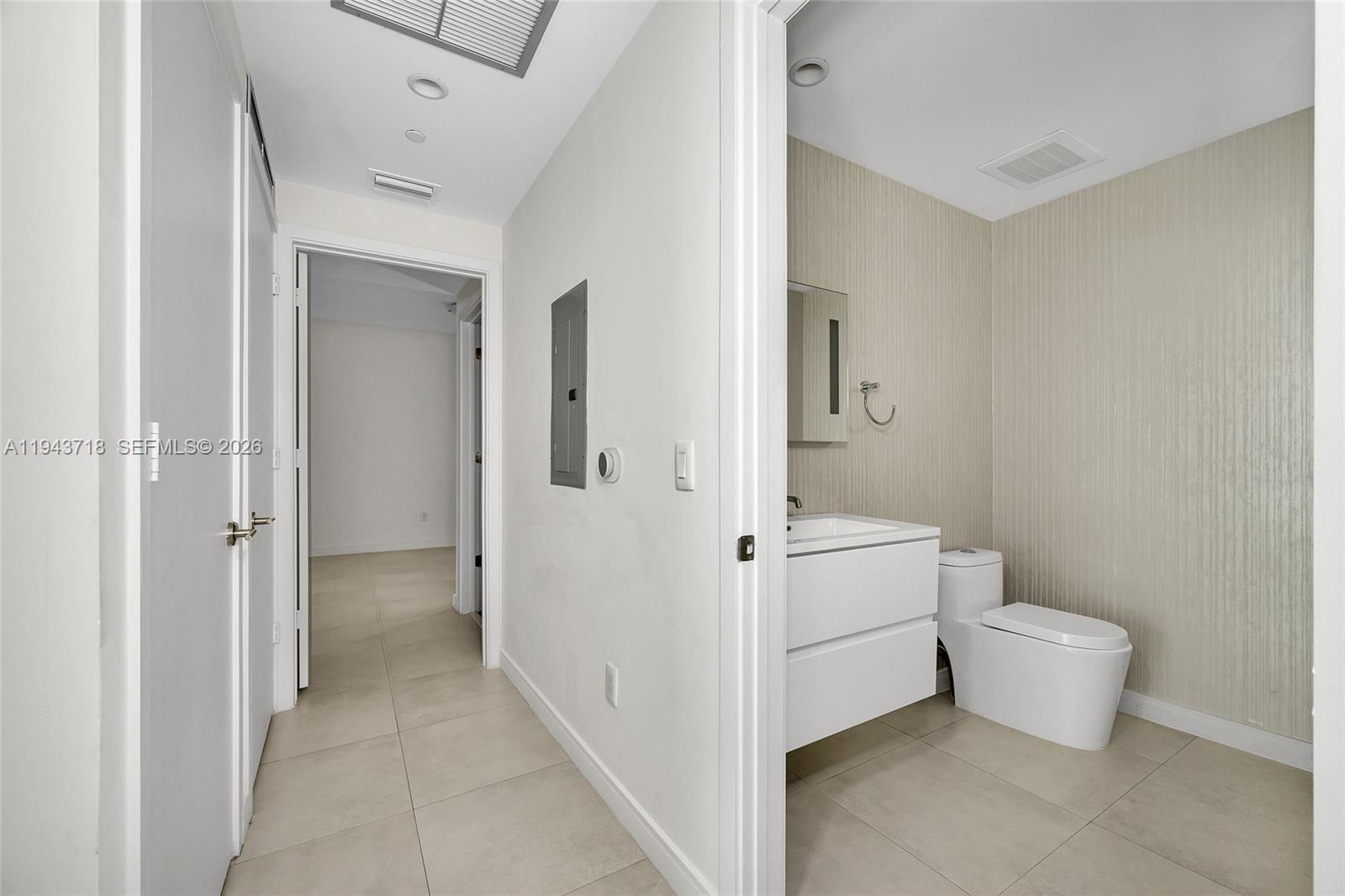 2900 NE 7th Ave # 1604