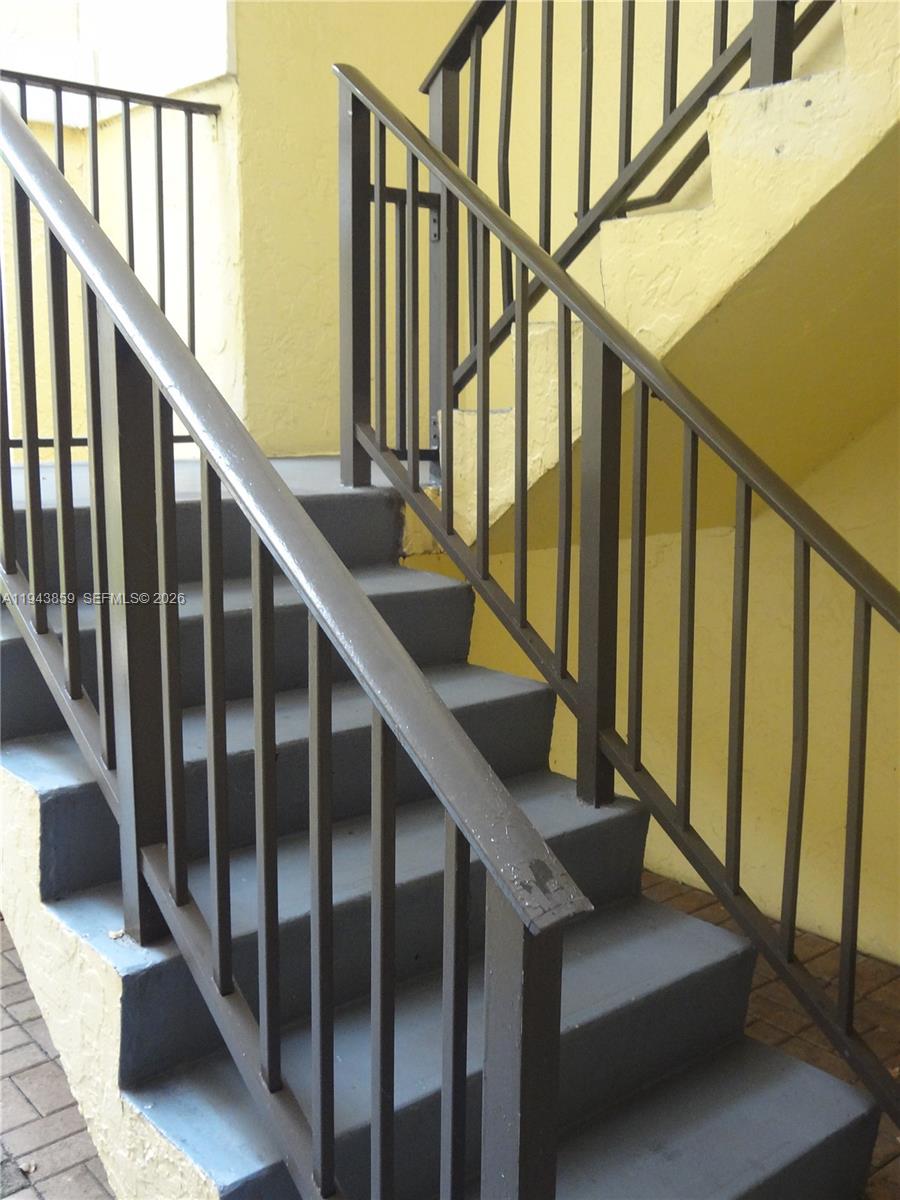 10125 W Sunrise Blvd # 104