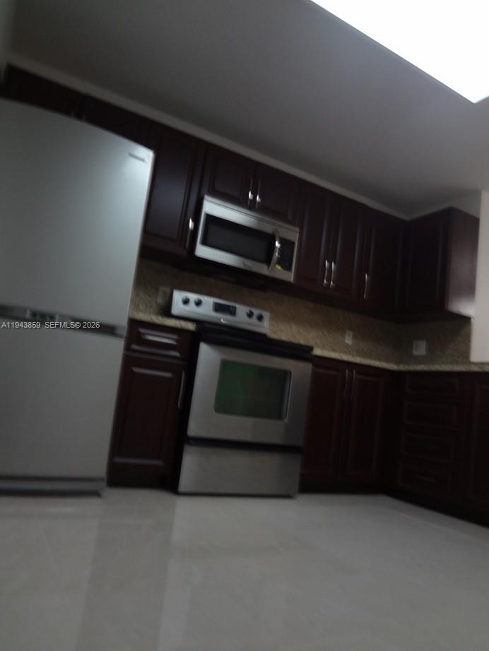 10125 W Sunrise Blvd # 104