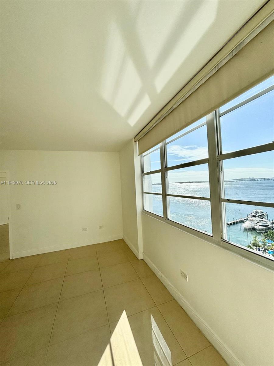 801 Brickell Bay Dr # 1067