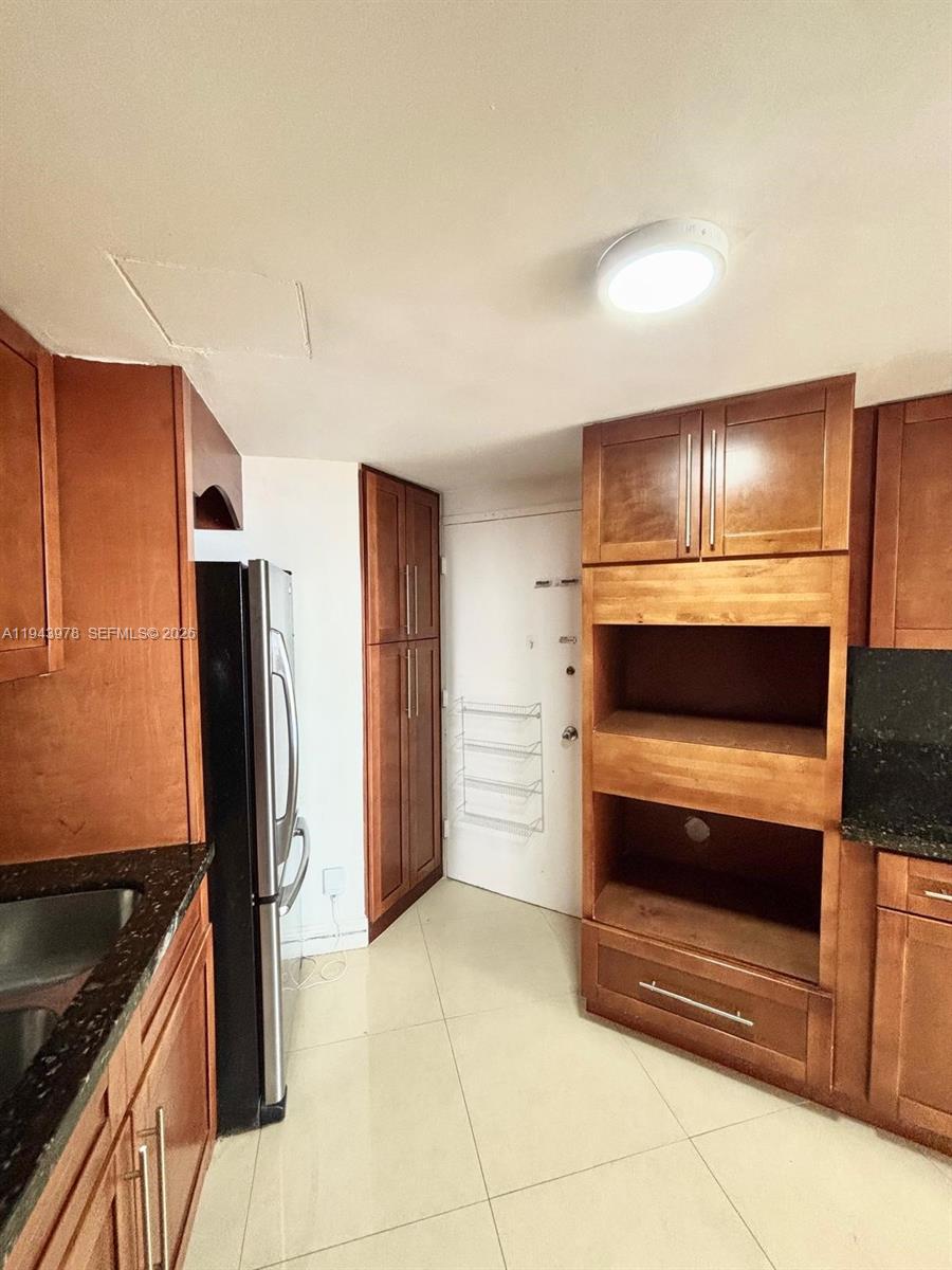 801 Brickell Bay Dr # 1067