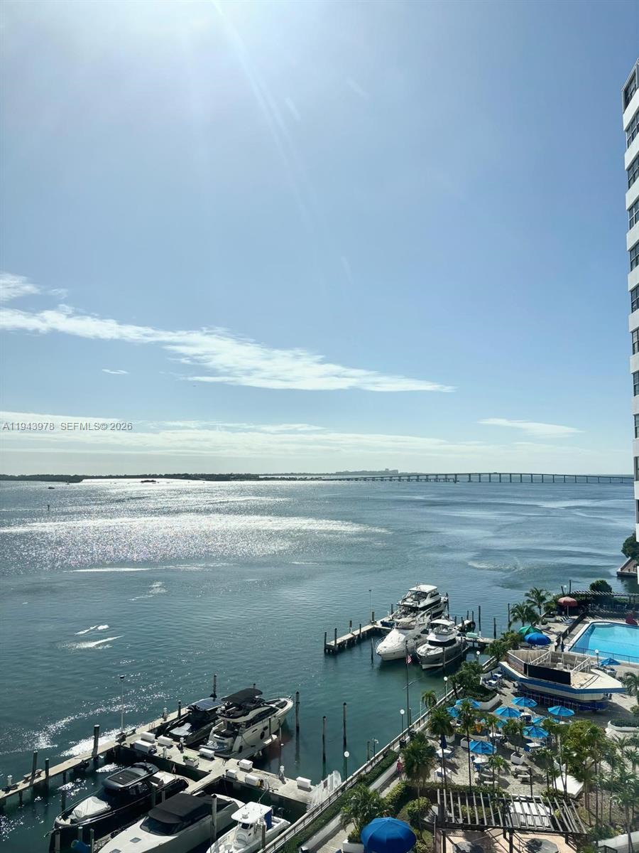 801 Brickell Bay Dr # 1067