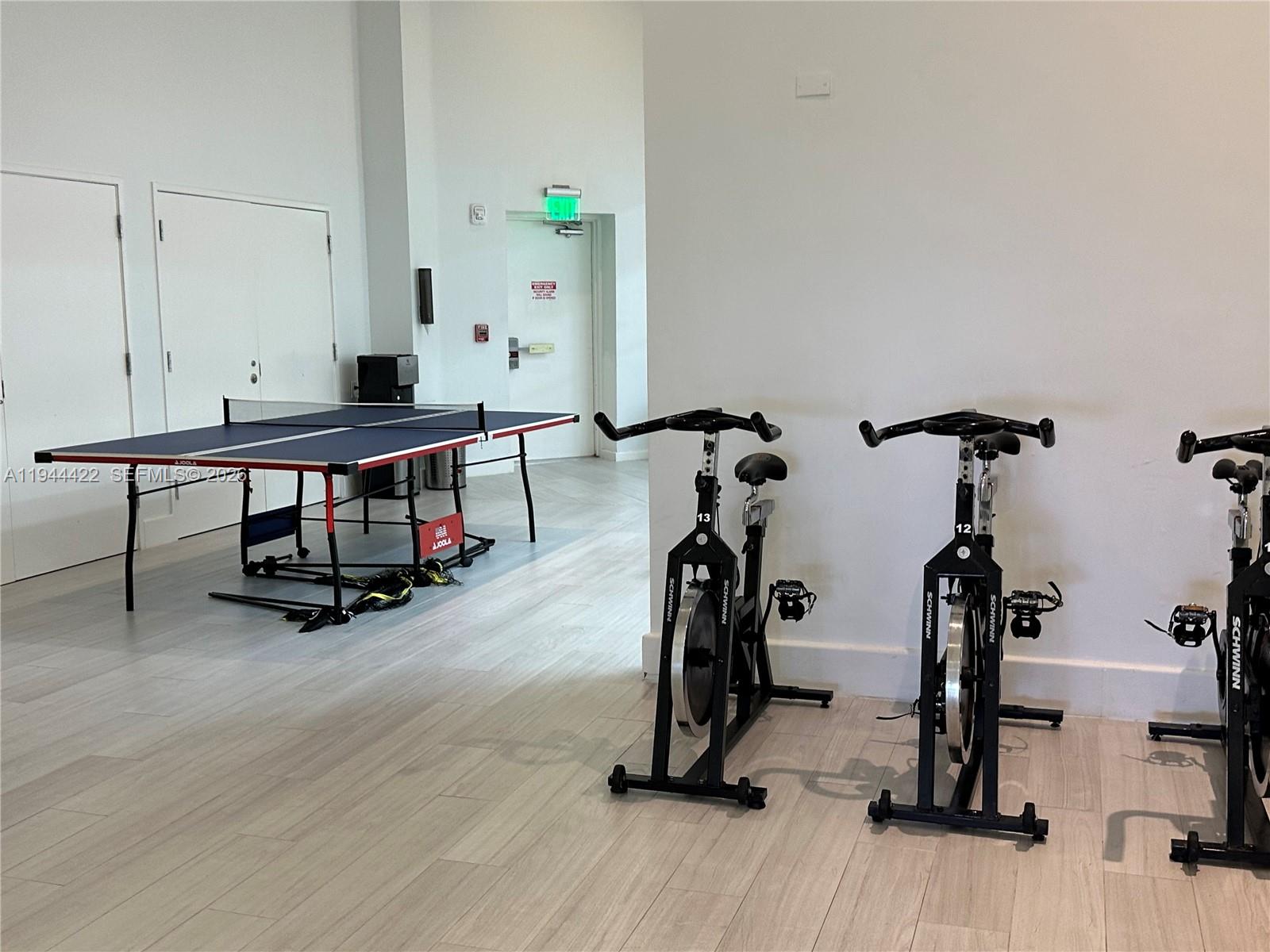 16500 Collins Ave # 1954