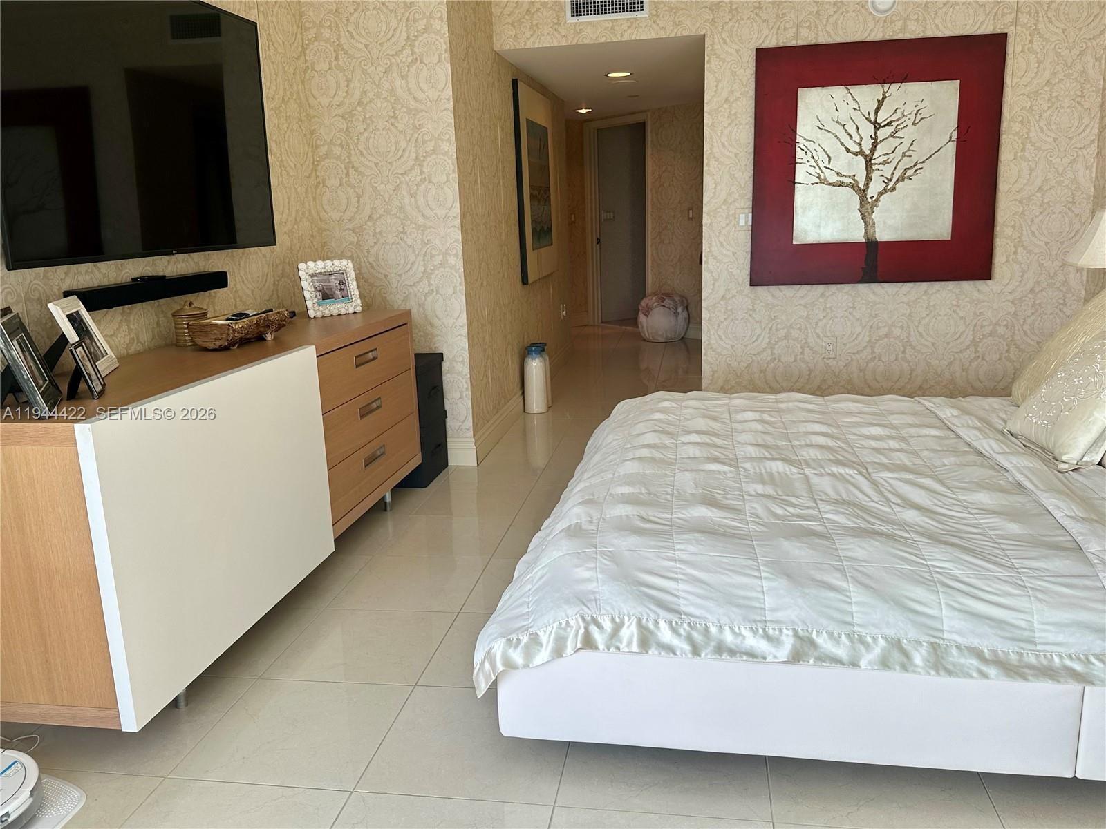 16500 Collins Ave # 1954