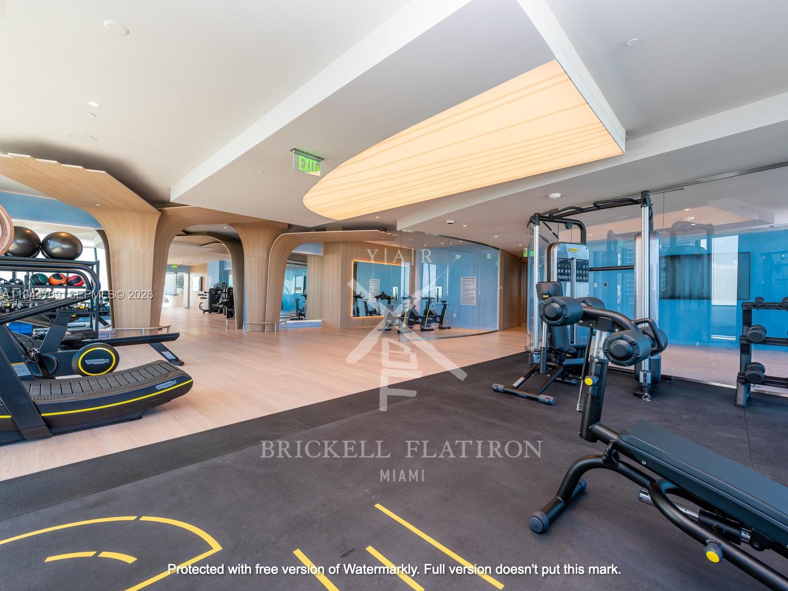 1000 BRICKELL PLAZA Unit: PH6105