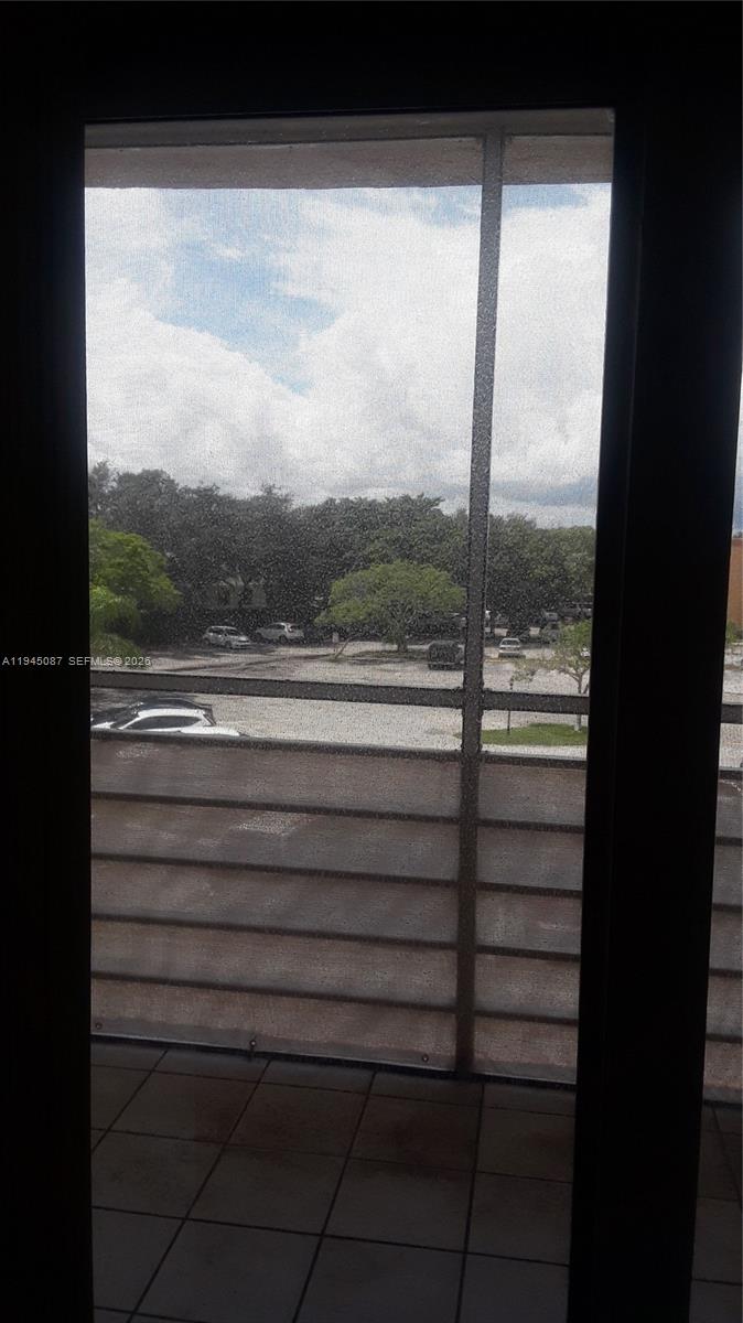 4374 NW 9th Ave # 3G Unit: 16-3G