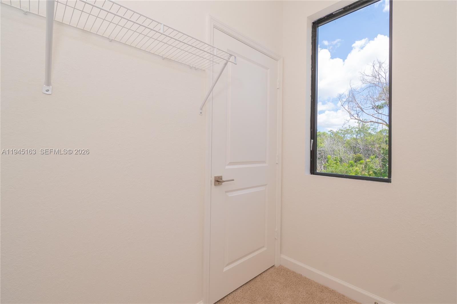 1166 SW 6th Ave # 1166