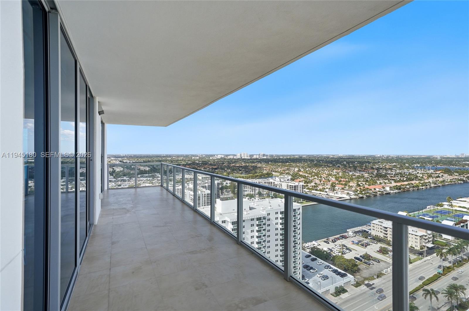 3101 S Ocean Dr # 2601