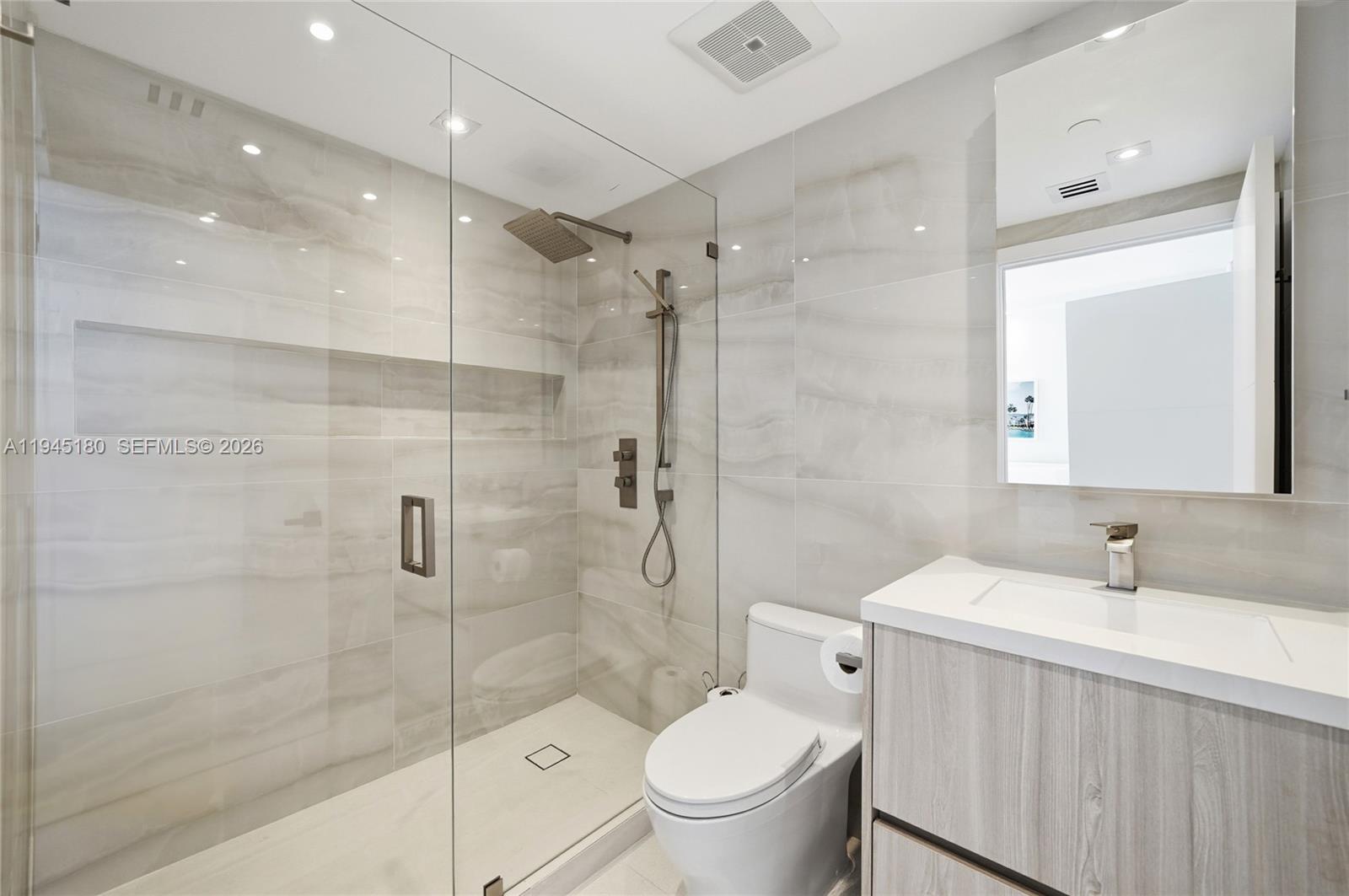 3101 S Ocean Dr # 2601