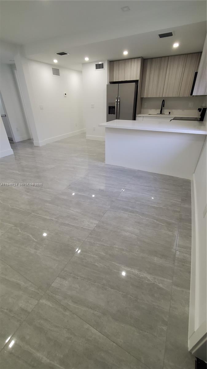 40 SW 34th Ave # A