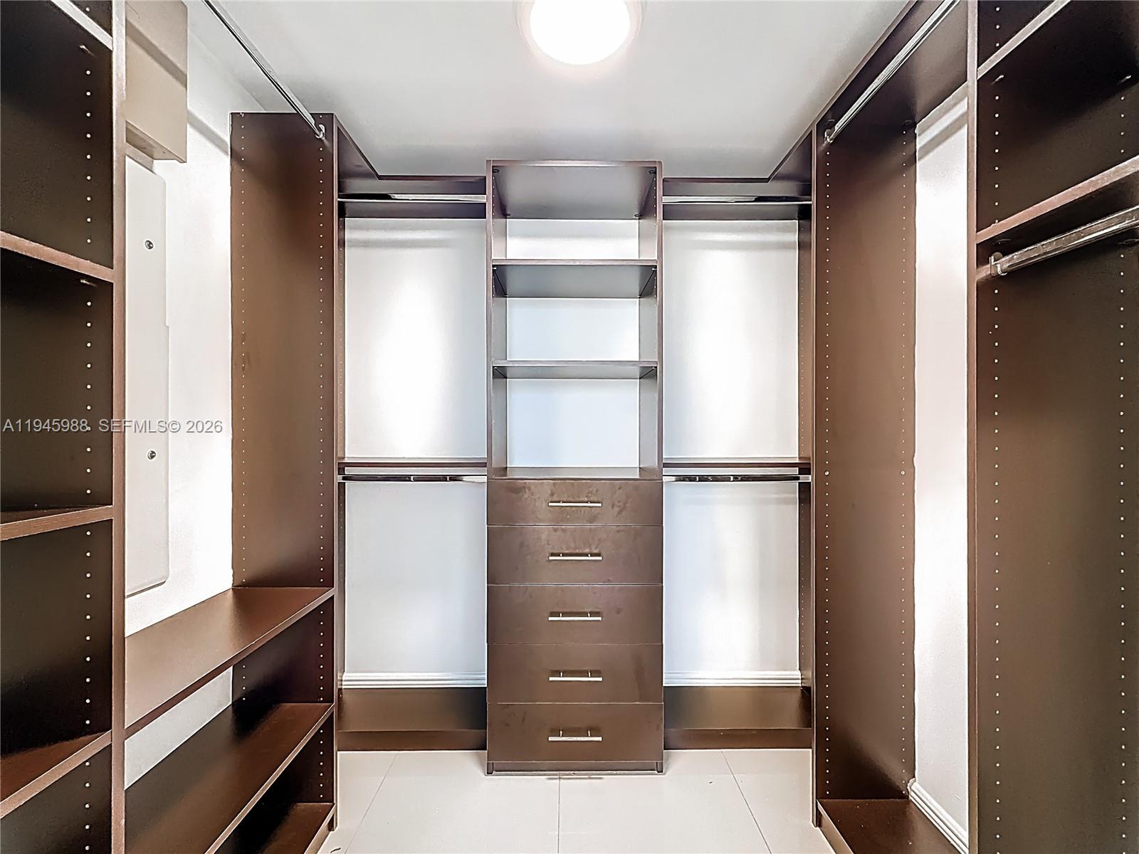 475 Brickell Ave # 4215