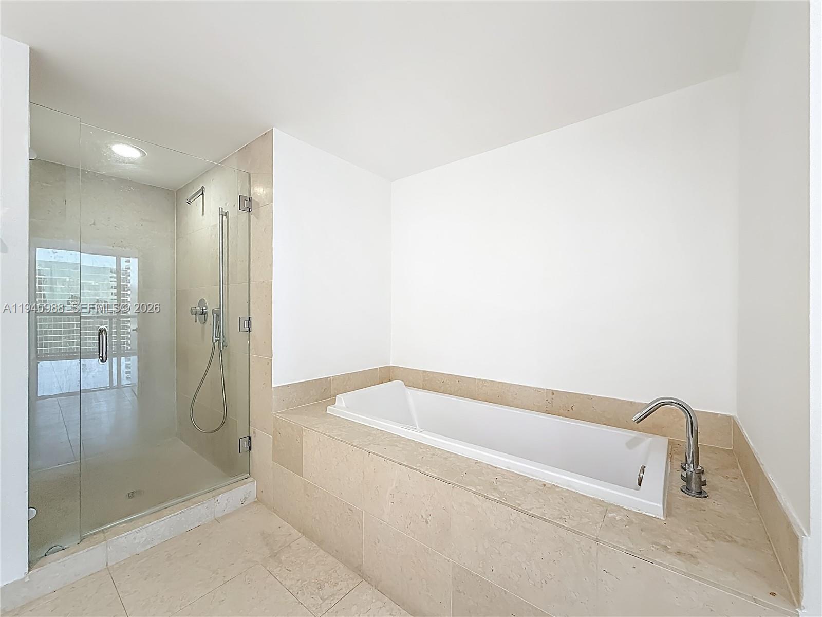 475 Brickell Ave # 4215