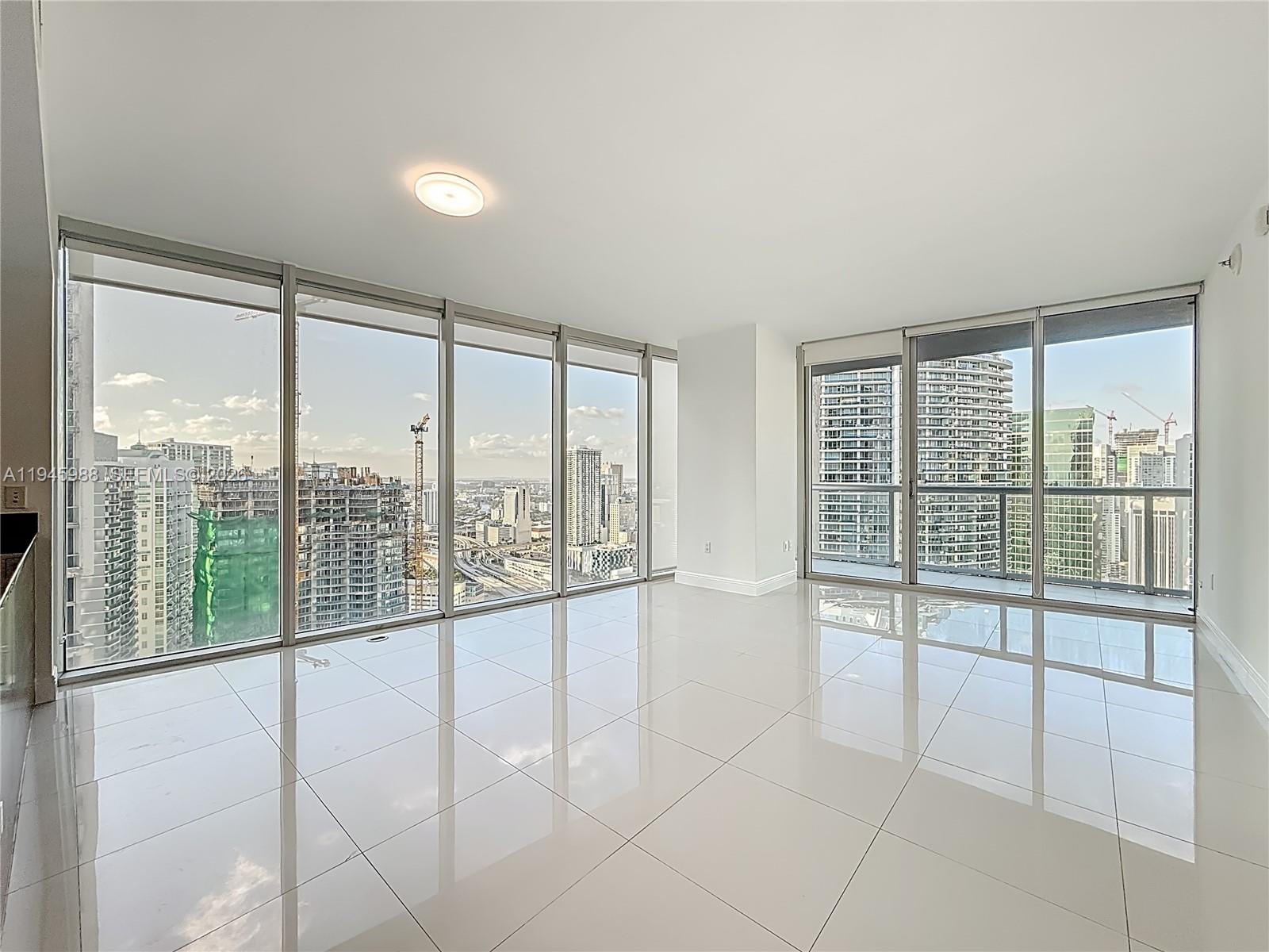 475 Brickell Ave # 4215
