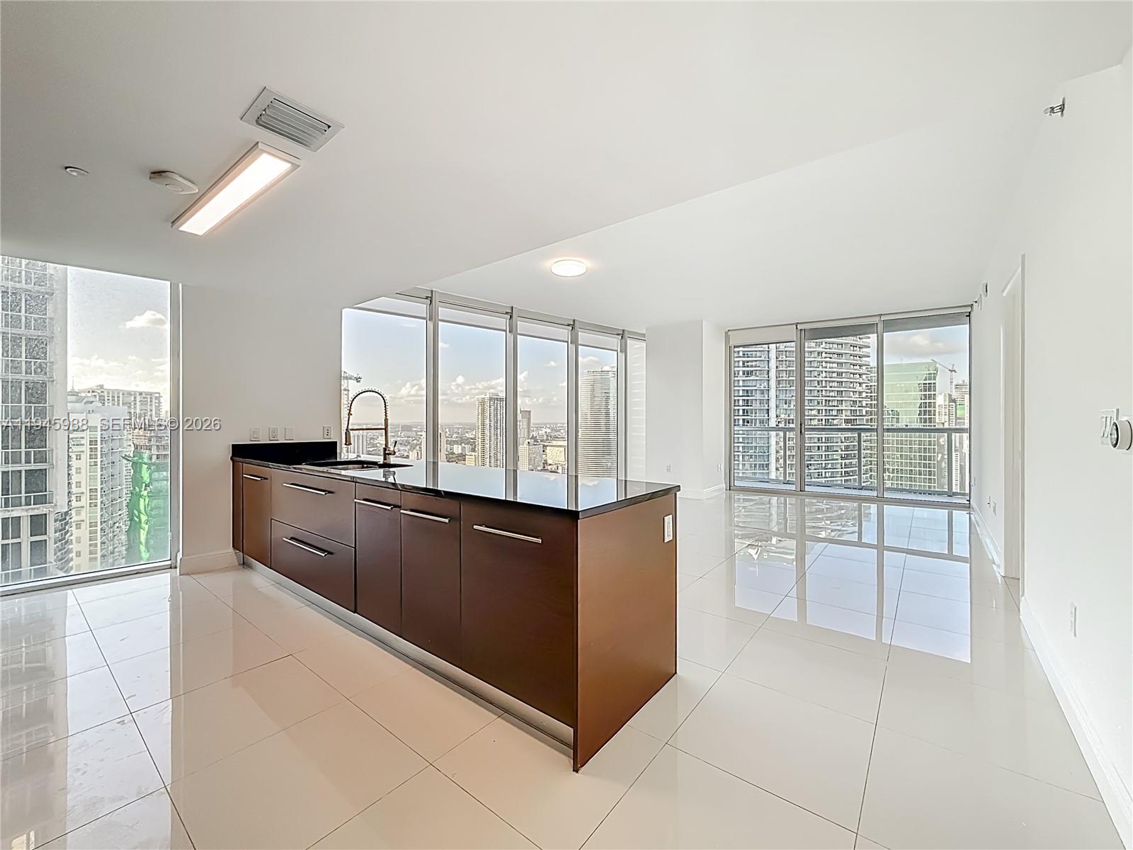475 Brickell Ave # 4215