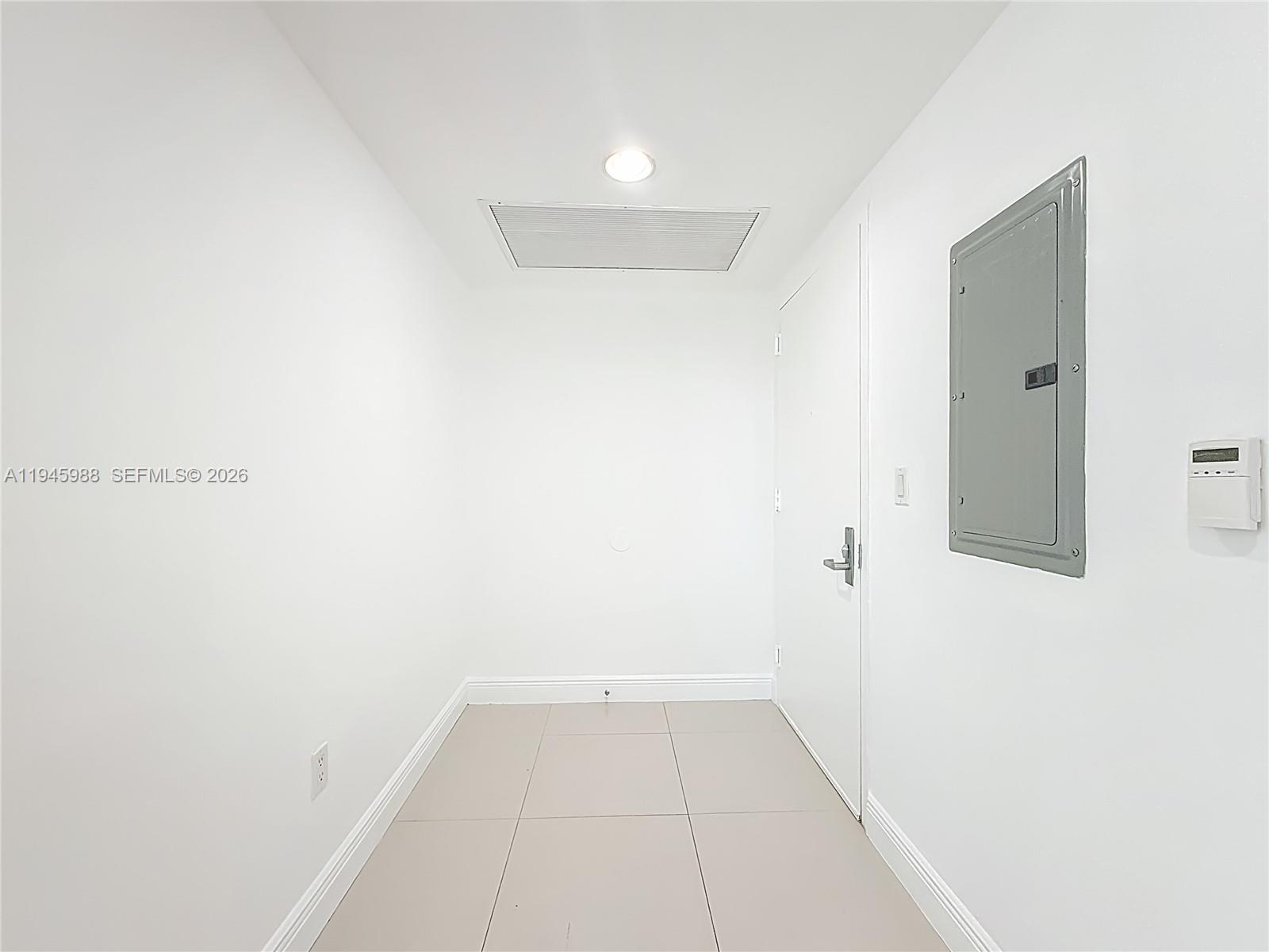 475 Brickell Ave # 4215