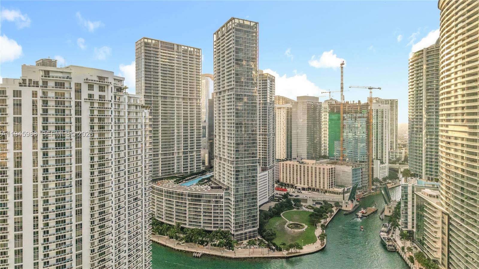 475 Brickell Ave # 4215