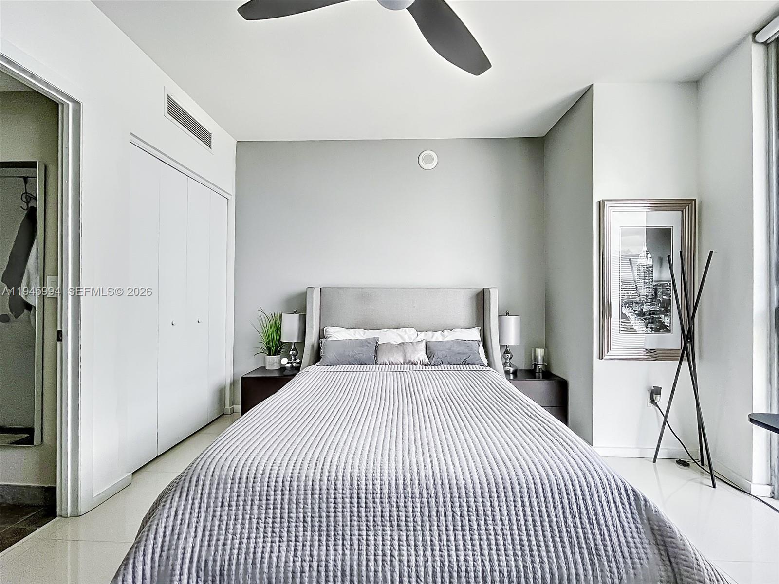 475 Brickell Ave # 4415