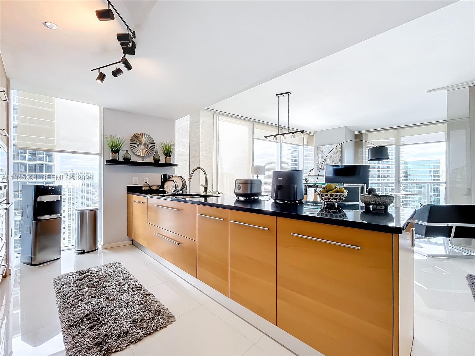 475 Brickell Ave # 4415