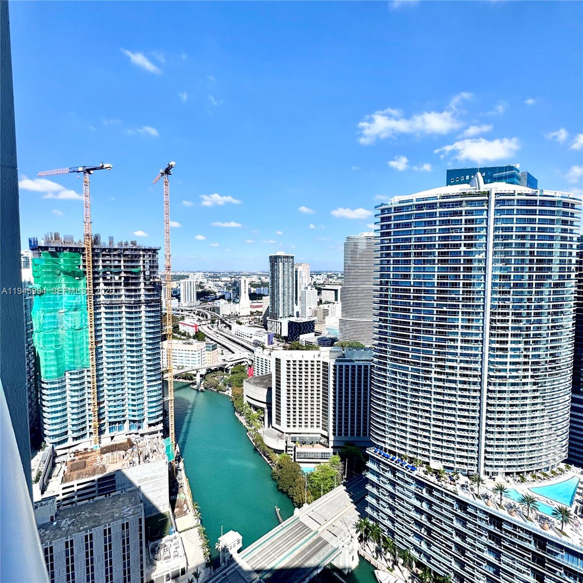 475 Brickell Ave # 4415