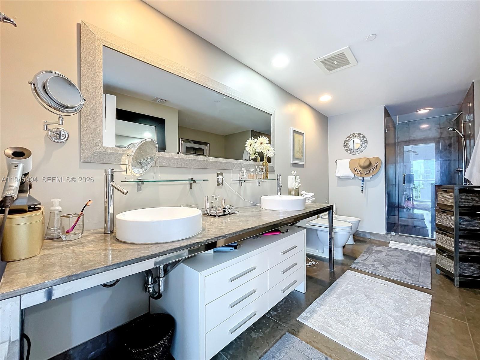 475 Brickell Ave # 4415