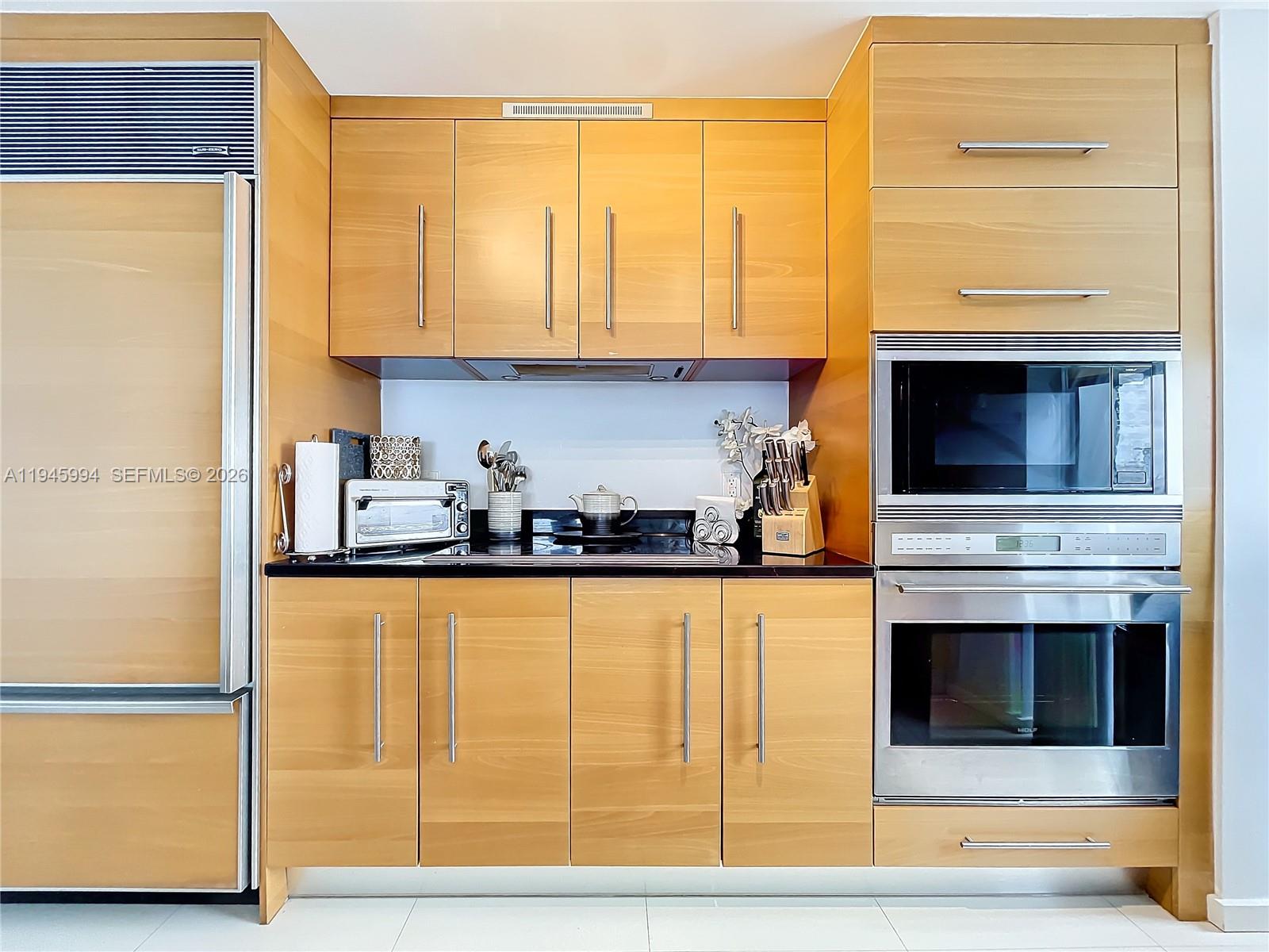 475 Brickell Ave # 4415