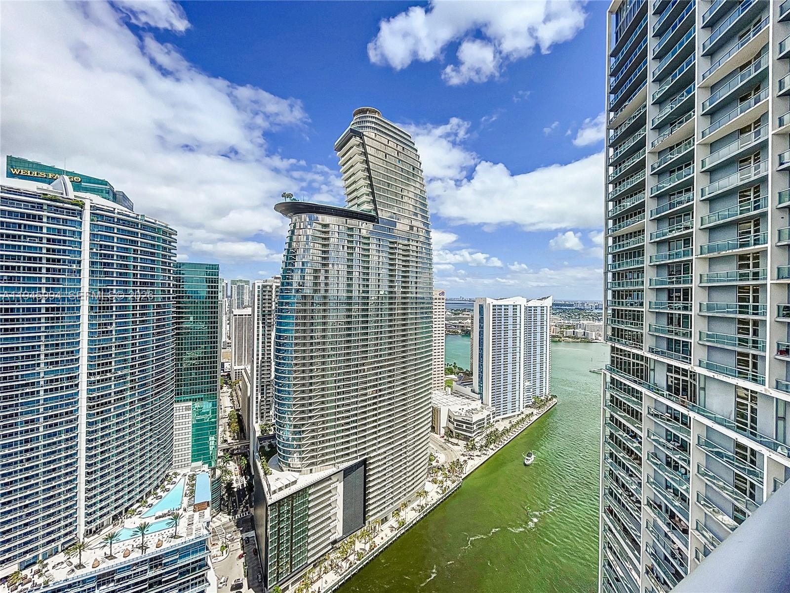 475 Brickell Ave # 4415