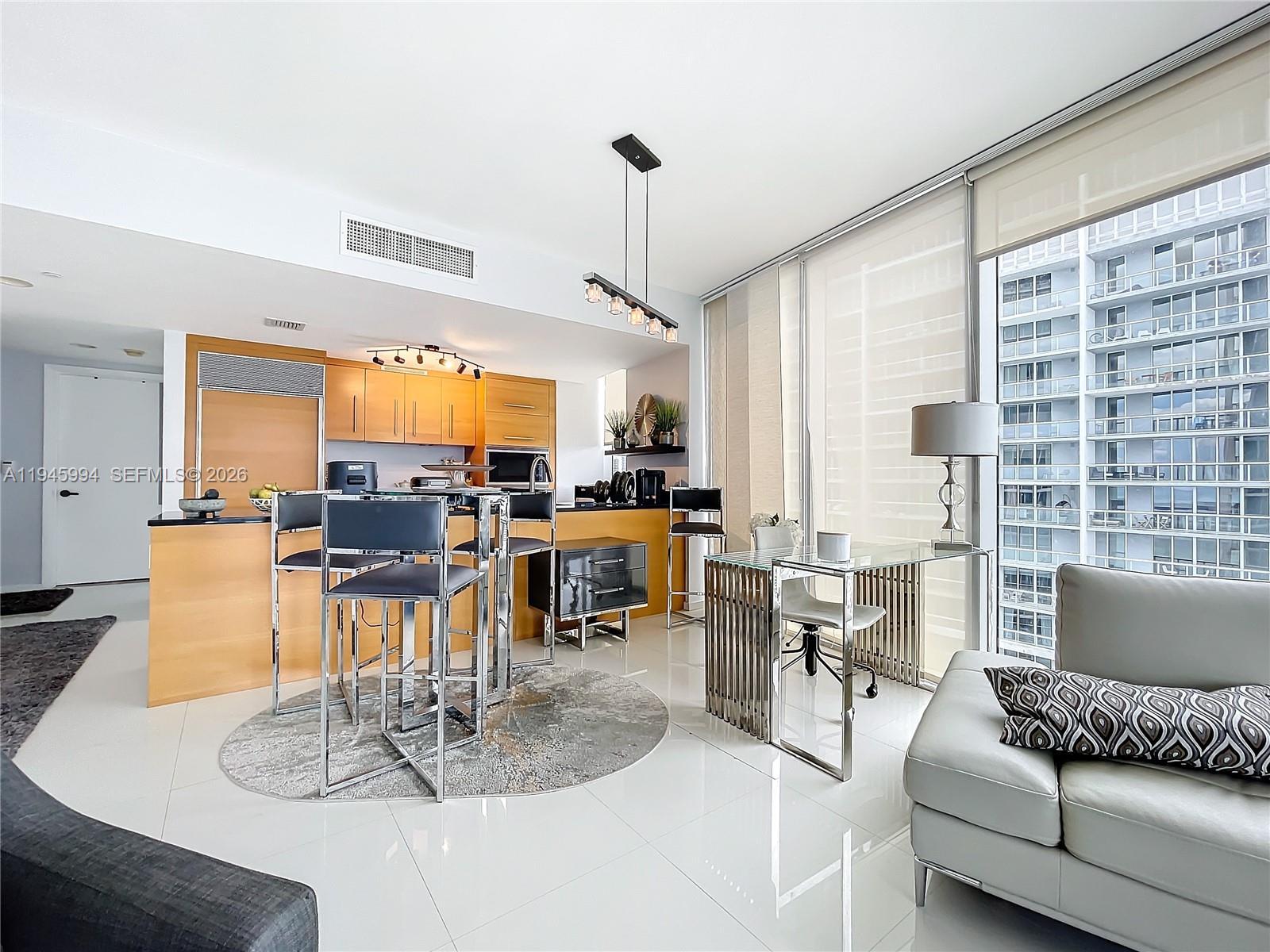 475 Brickell Ave # 4415