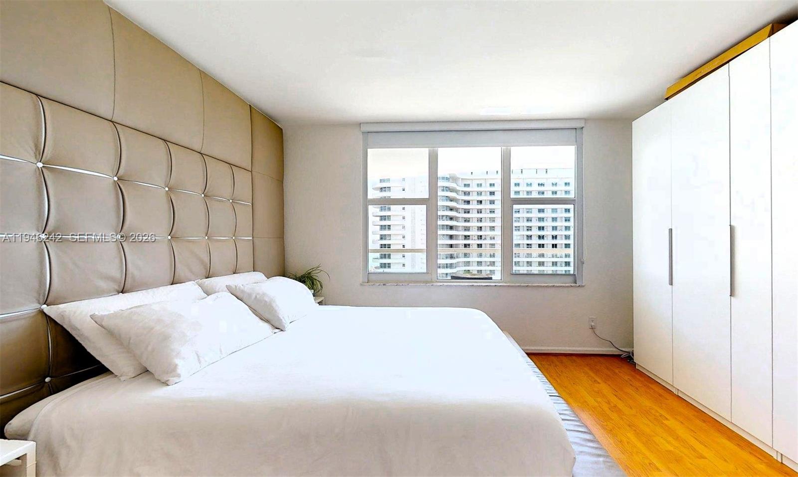 5600 Collins Ave # 10A