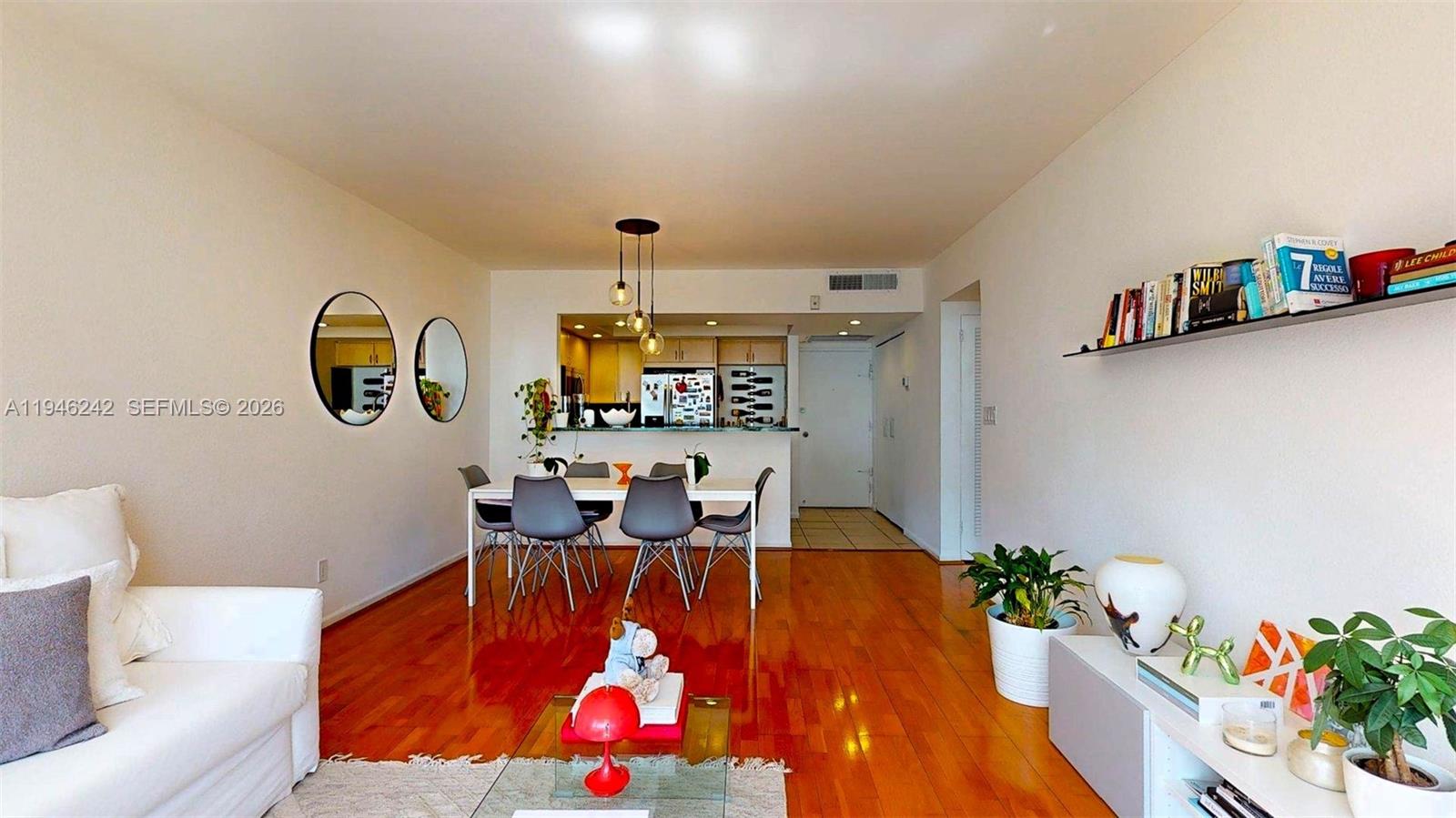 5600 Collins Ave # 10A