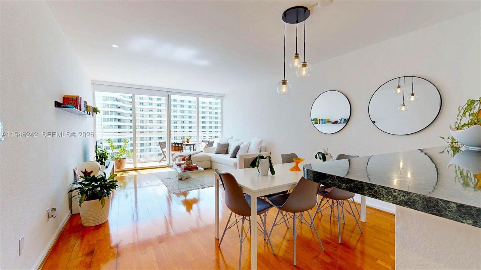 5600 Collins Ave # 10A
