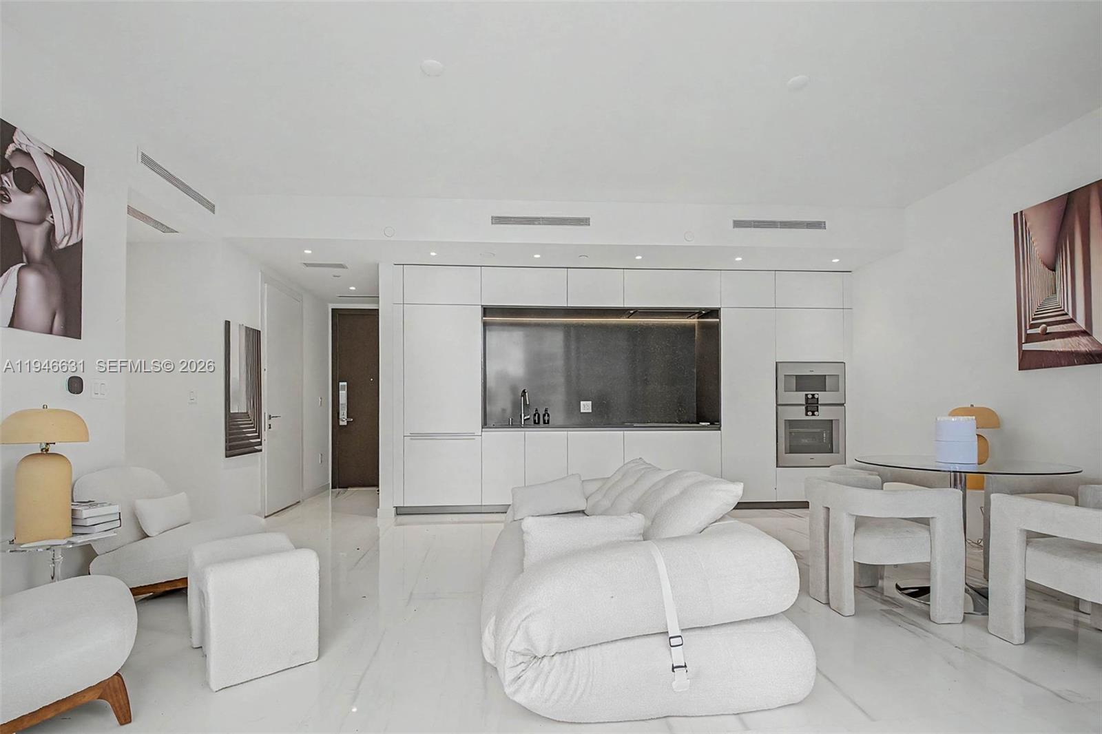 300 Biscayne Blvd Way # 2808