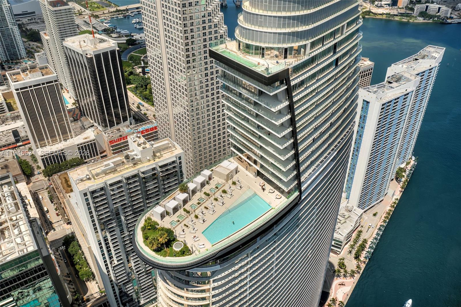 300 Biscayne Blvd Way # 2808