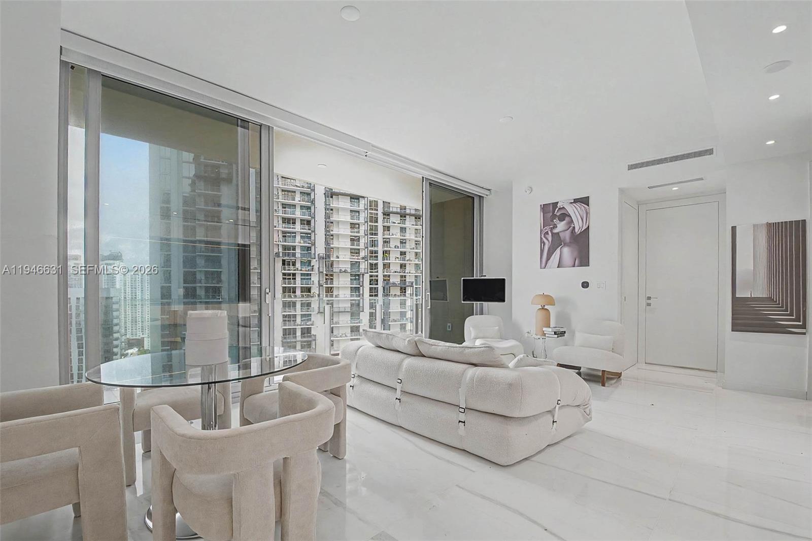 300 Biscayne Blvd Way # 2808