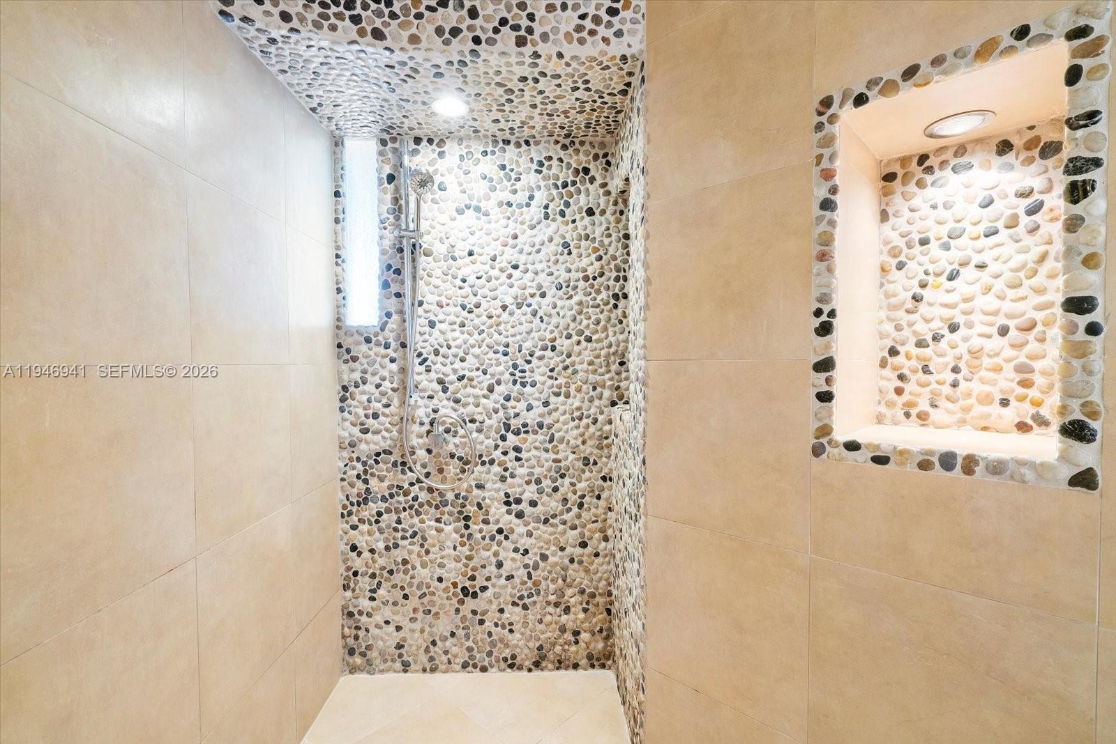 21205 NE 37th Ave # 2204