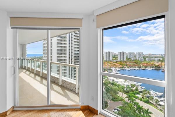 21205 NE 37th Ave # 2204